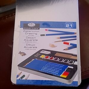 Watercolor Drawing Set